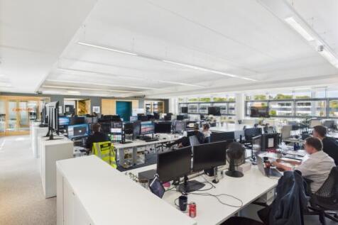 Office to rent Image 7
