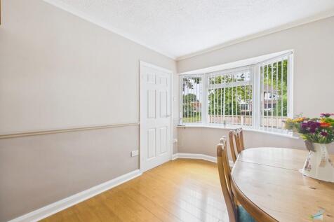 CAM03111G0-PR0366...