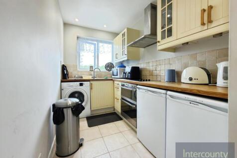 Hilltop Lane, Saffron Walden, Essex, CB11 photo 3
