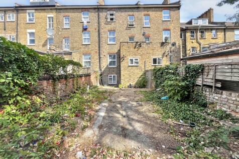 60A Asylum Road, London SE15 2LW