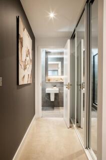 Contour, M15 photo 5