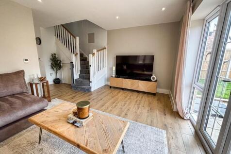 tlc_3fd255a1-089a-43d5-9b8c-a9f70f9b5350_8b9917d.j