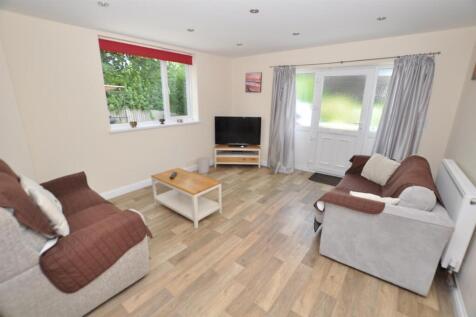 Sitting room/utility room