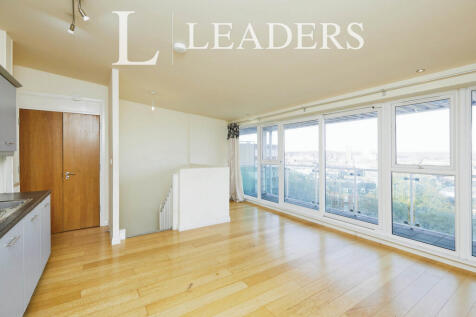 43 babington living