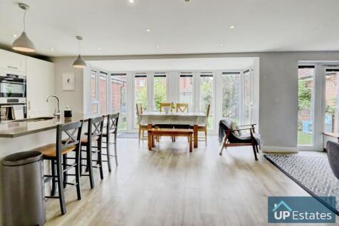 Living Kitchen Diner