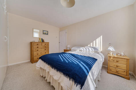 1360764-17-68dcf4...