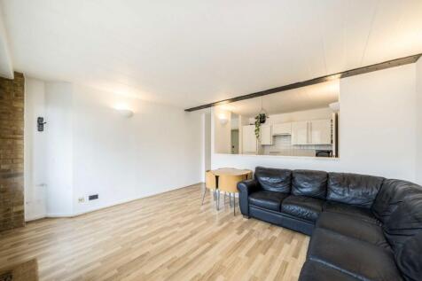 Taffrail House, Burrells Wharf Square, Tower Hamlets, London photo 3