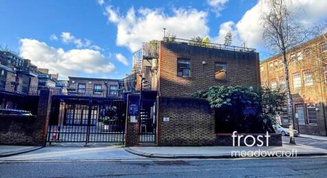 U10 92 Lots Road Chelsea SW10 Sale1.jpg