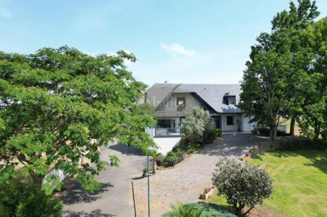 Spacious residential property with a well-maintain