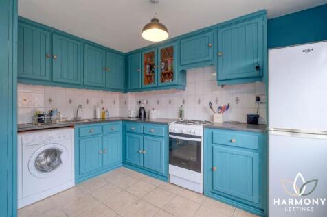 Mountfield Close, Birmingham, B14 photo 3