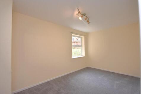 14 Park View Court, Penarth, Vale of Glamorgan, CF64 2NS photo 4