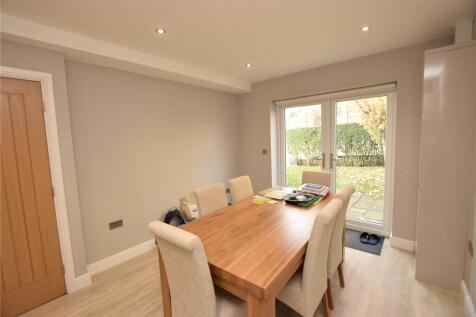 Stonegate House, West Lea Close, Leeds, West Yorkshire photo 4