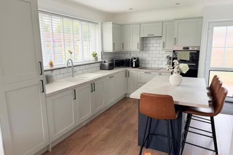 Kitchen Diner Aspect One