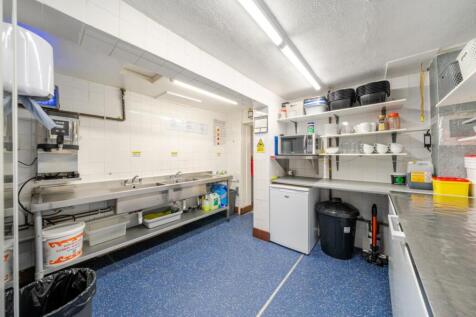 1317909-8-686514cc3bc73