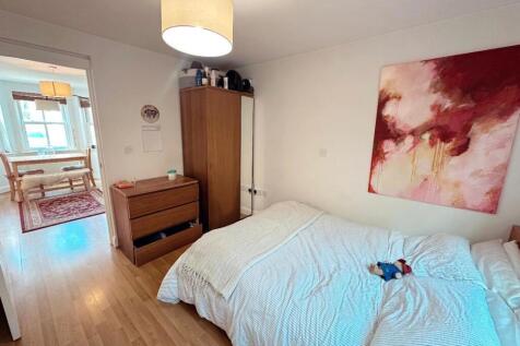 WhatsApp Image 2024-05-01 at 12.48.21 (1).jpeg