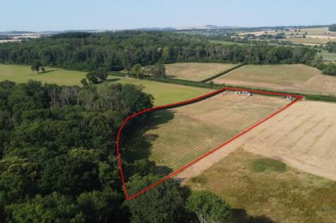 Land At Bedwyn Brail