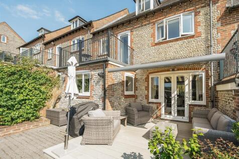 rear 5 Flint Cottages