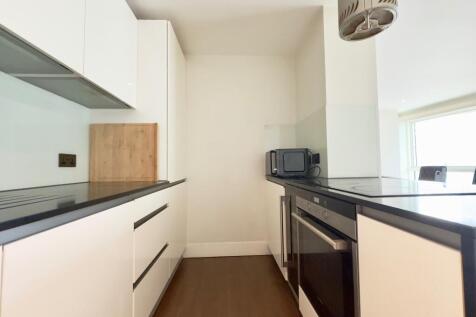 Crawford Building,  Aldgate East, London, E1 photo 3