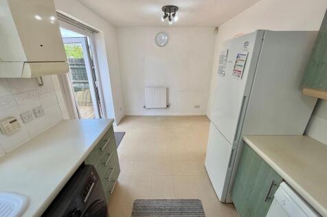Rissington Avenue, Manchester, M23 photo 5