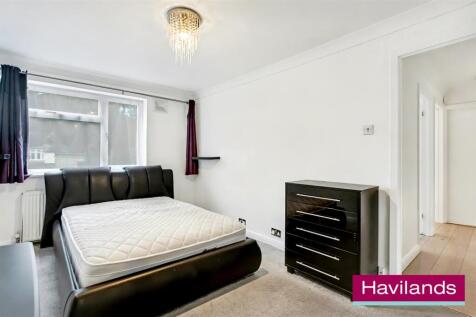 Hill House Close N21 1LG-1.jpg