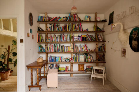 314574 - INIGO_METTINGHAM CASTLE_102.JPG