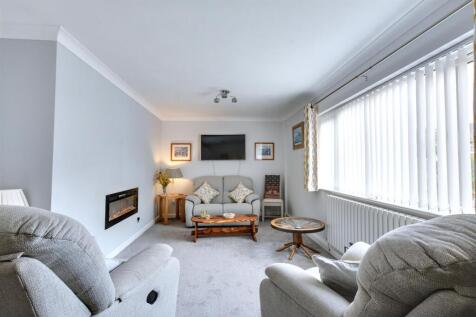 Lounge/Sitting Room