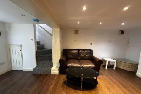 Roseneath Street, Leeds, LS12 photo 3