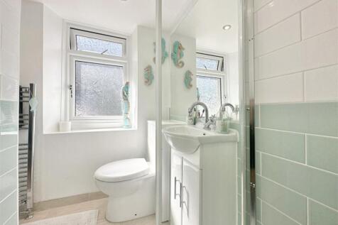 Bedroom 1 WC And Sink Area.JPG