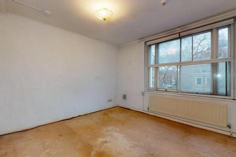 Flat 14, 136 Earls Court Road, Earls Court, London, W8 6QL