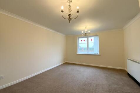 Saddlers Close, Huntington photo 3