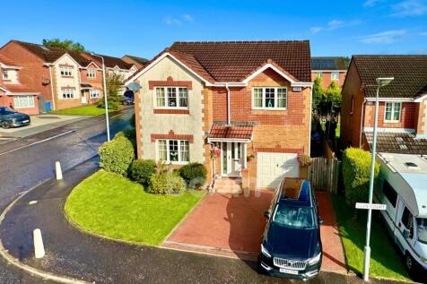 Glen Court, Dalry four bedroom detached home