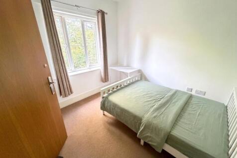 Jekyll Close, Stapleton, Bristol, Gloucestershire, BS16 photo 5