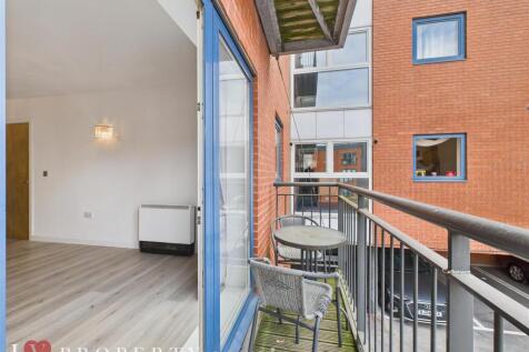 CAM05016G0-PR0065-ST