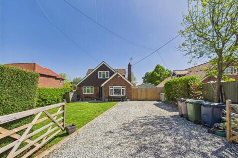 CAM01354G0-PR0493-STILL041