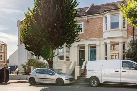 Goldstone Villas-16.jpg