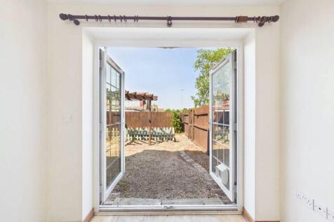 Glencairn Avenue, Tuffley, Gloucester, GL4 photo 4