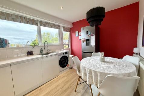 TOLETTOWNLANEKITC...