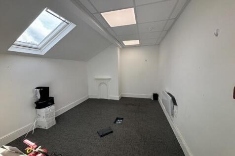 Office to rent Image 2