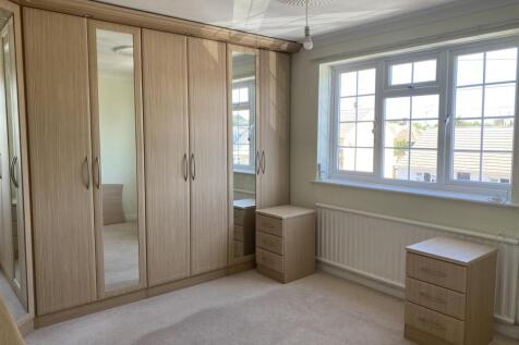Philbrick Crescent, Rayleigh photo 5