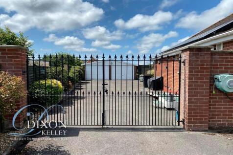 92pine gates (Copy) watermark