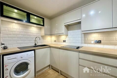 Eastfield Road, Brentwood photo 4