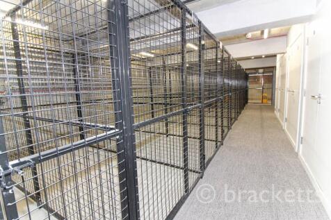 Downstairs lockable storage unit