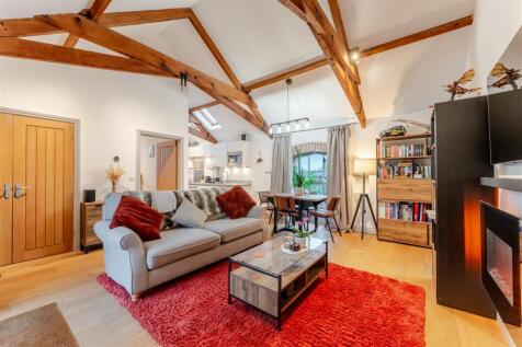 The Tythe Barn, Little Manor Barns, West Hewish, W