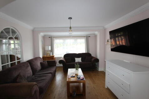 Station Road, Marston Green photo 3