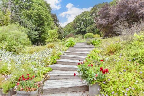 External Lifestyle Photograph