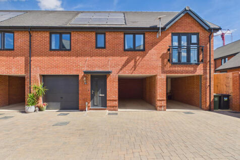 A beautiful 2 Bedroom Coach House for Sale