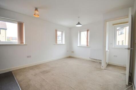 Stables Way, Wath-Upon-Dearne, S63 photo 4