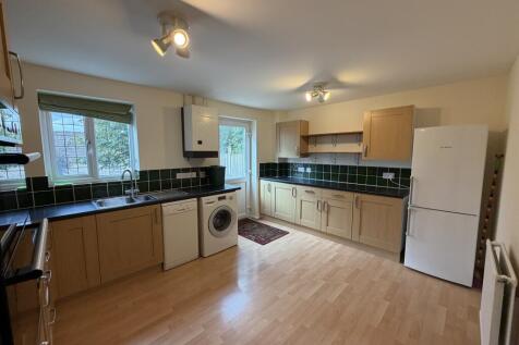 Sherwood Road, Tetbury, GL8 8BU photo 3