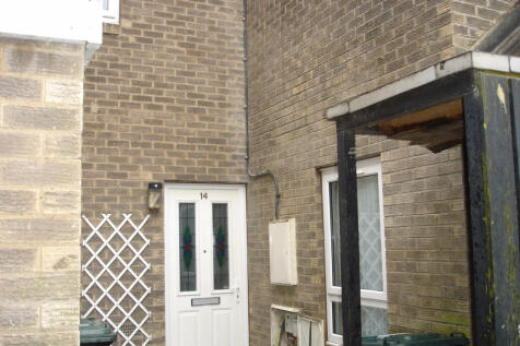 Recently Refurbished Two Bedroom Ground Floor Acc