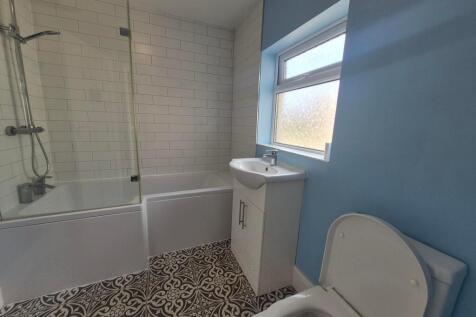 Elizabeth Street, Workington, CA14 photo 4